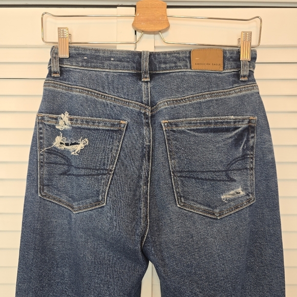 AMERICAN EAGLE Mom Jeans Stretch Distressed Raw Hem Women 0 High Rise Blue Denim - Picture 4 of 11
